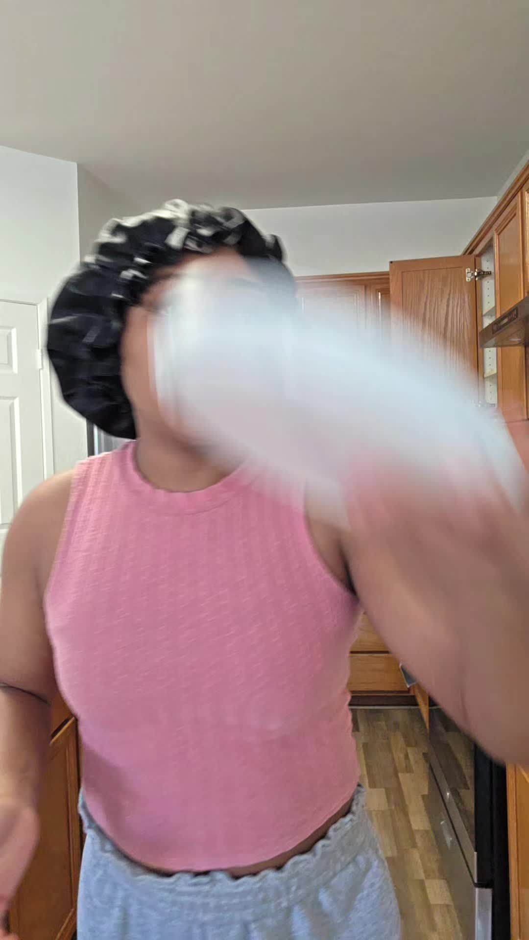 @motheringwithfabi