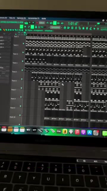 @REDBEATS