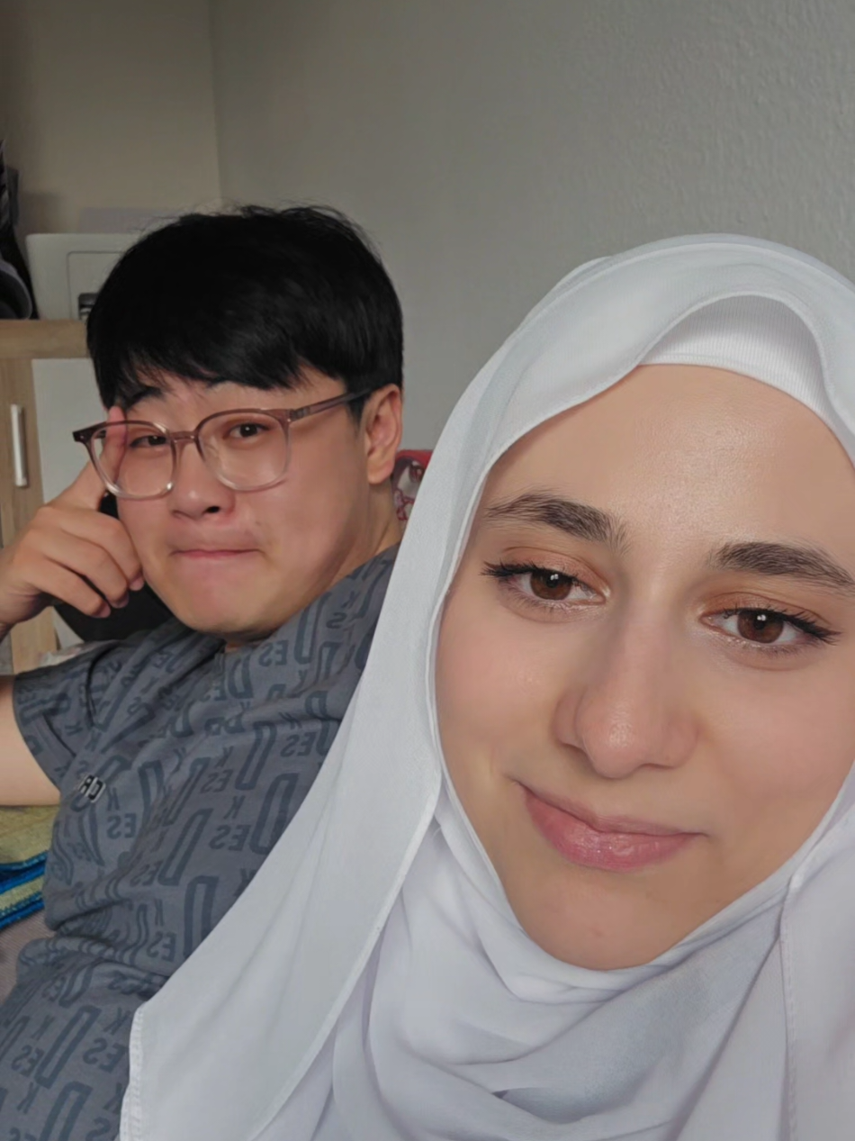 @Razan 🇸🇾🇨🇳