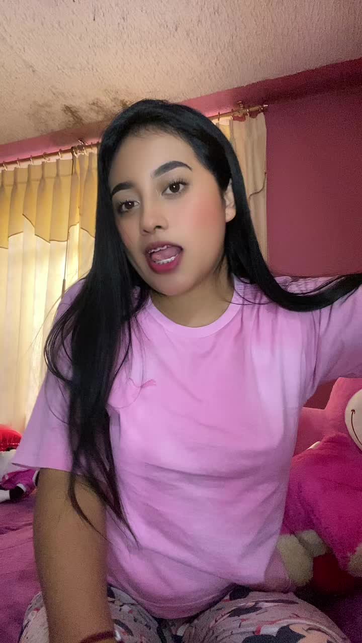 @𝑀𝐼𝐾𝐼 𝑇𝐸𝐹𝑌𝑆 👸