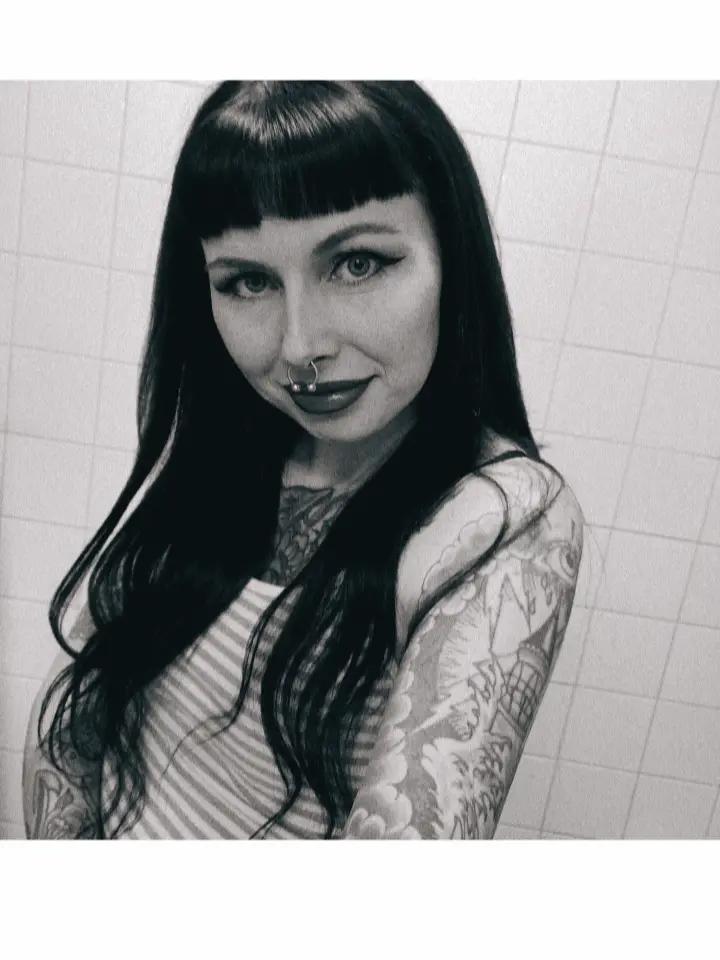 @Petronella✨️🎀