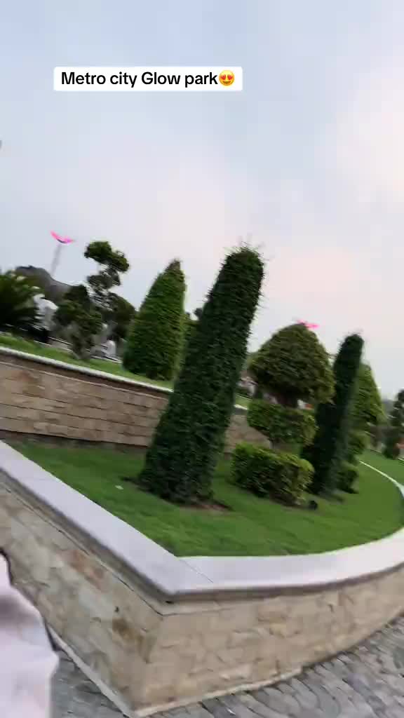 @user66741622249