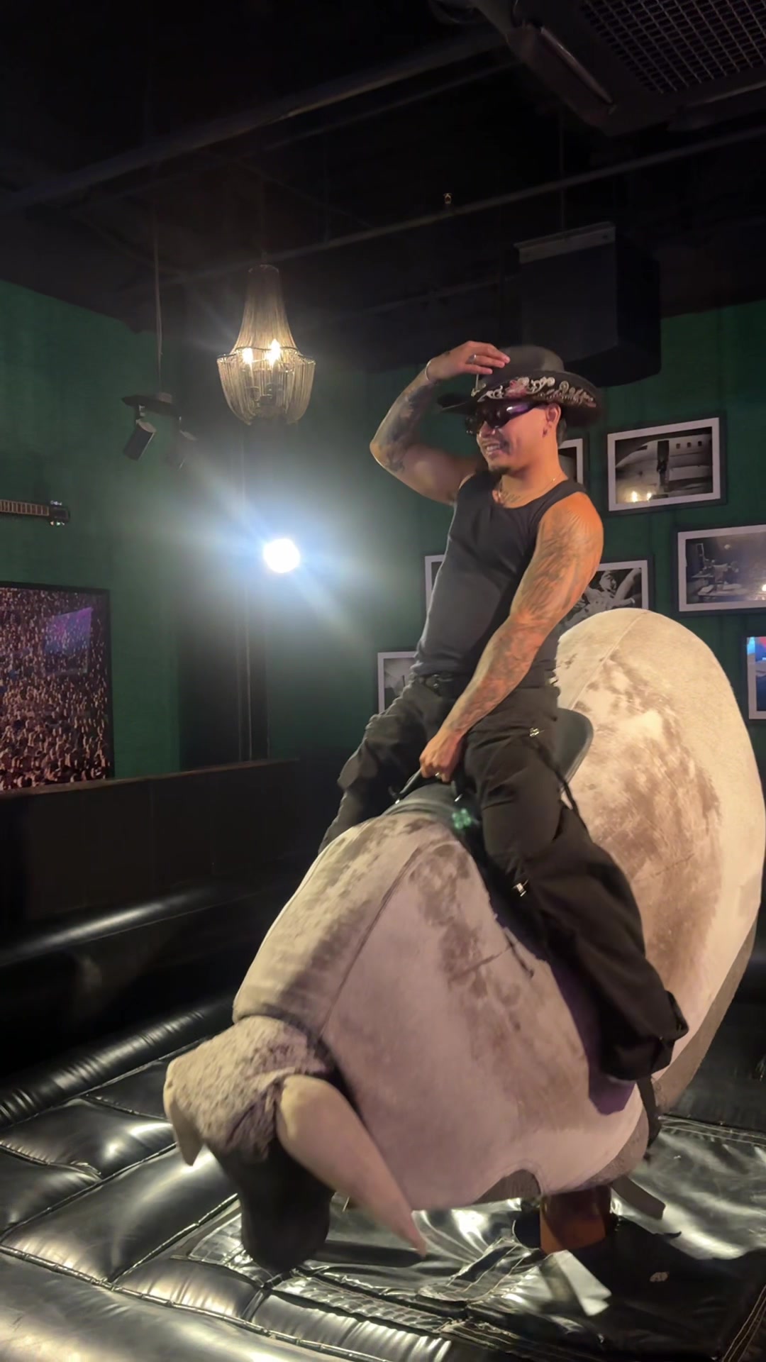 @Brando Brito