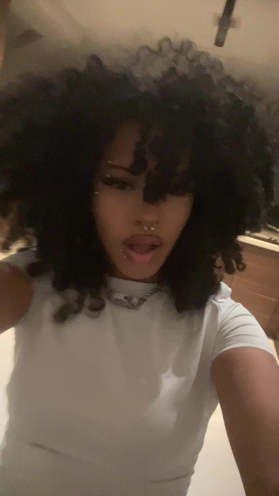 @dia