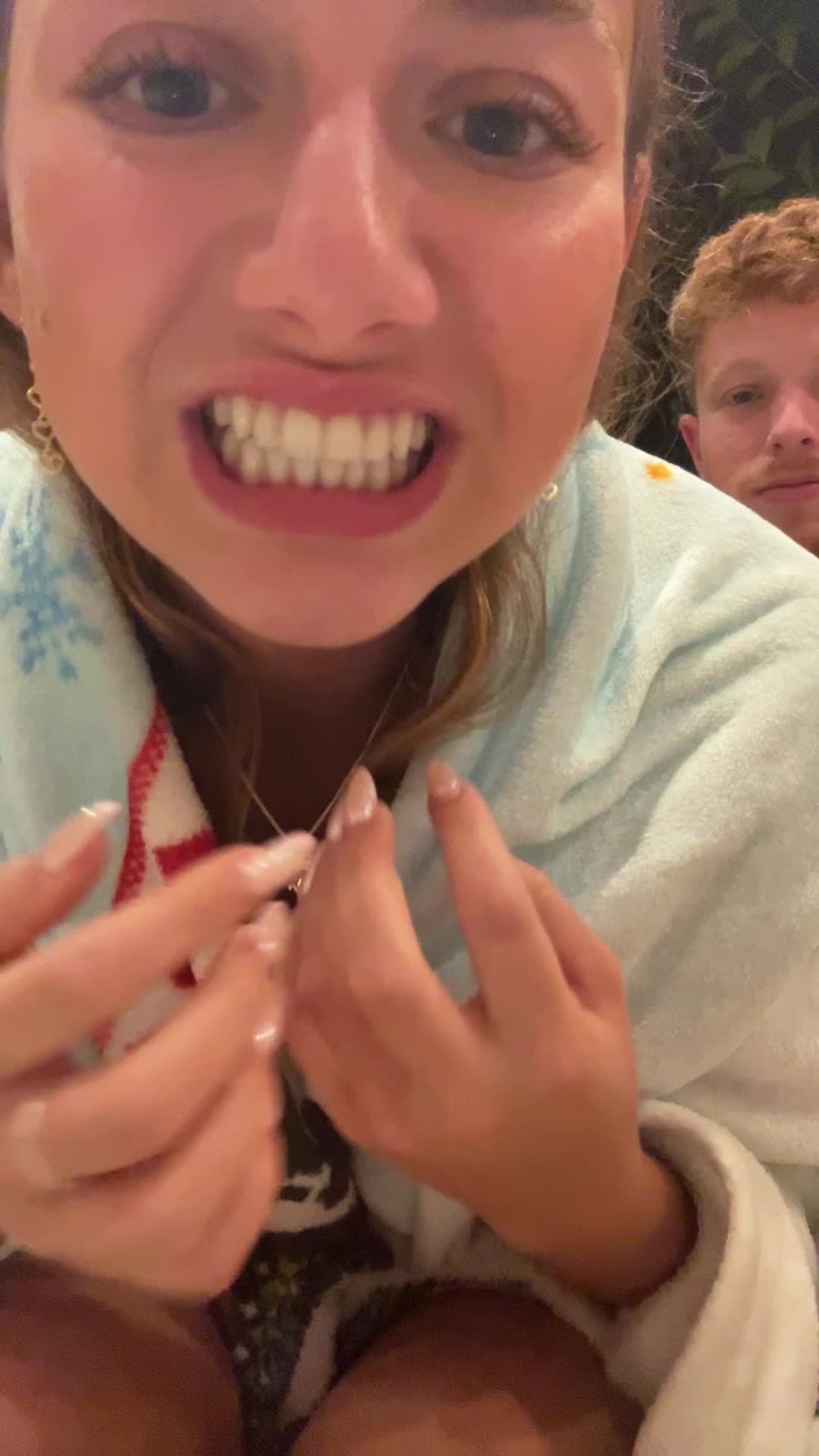 @Ella