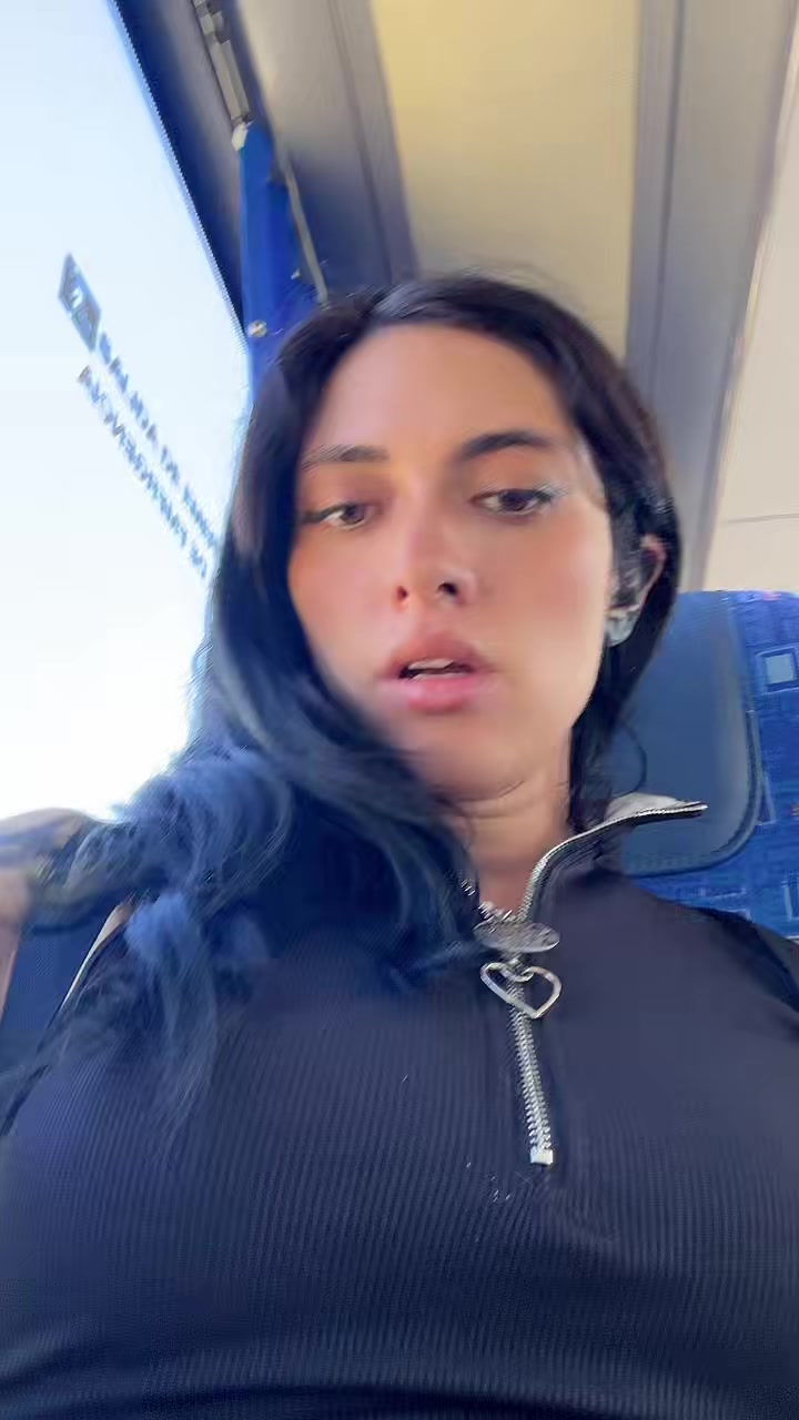 @_luzyluu