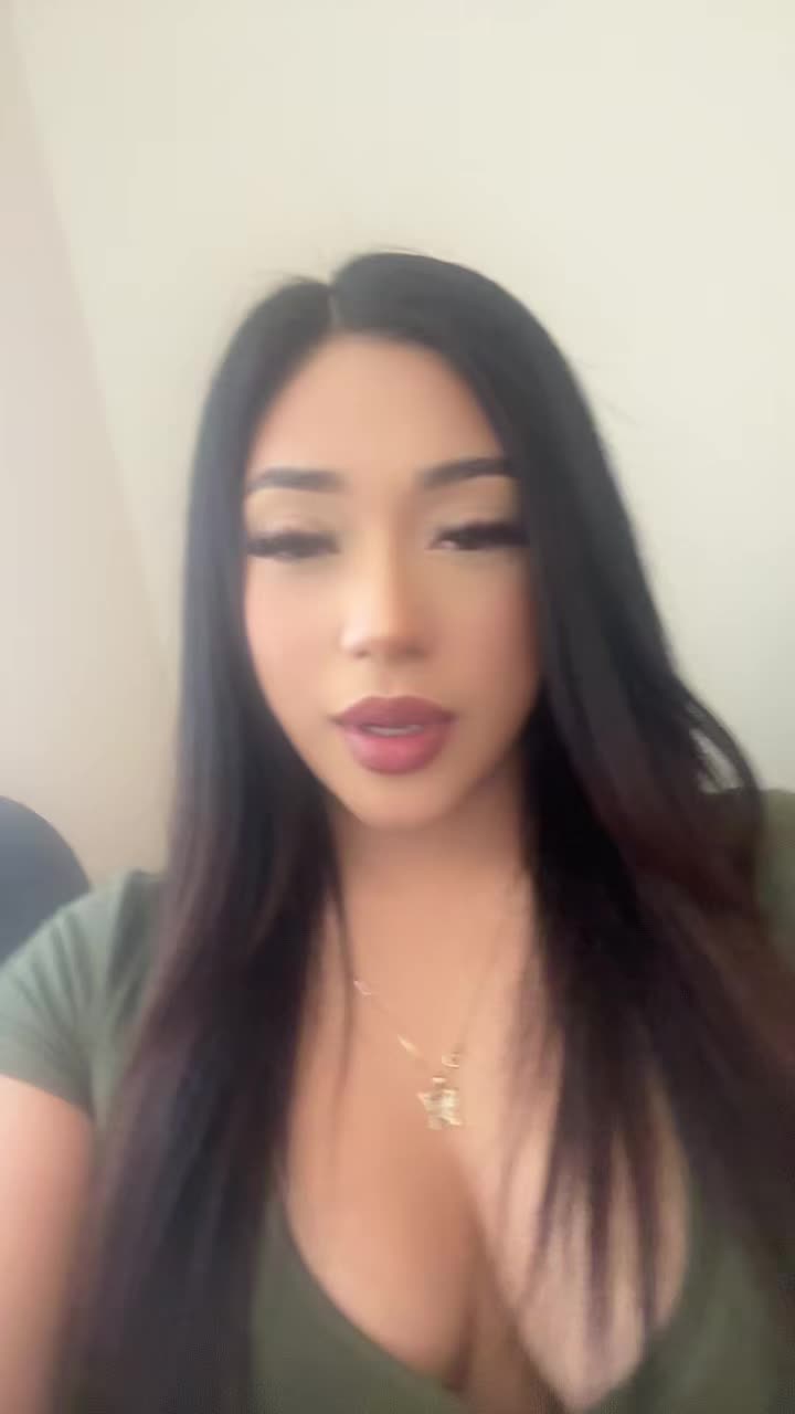 @vaneeez