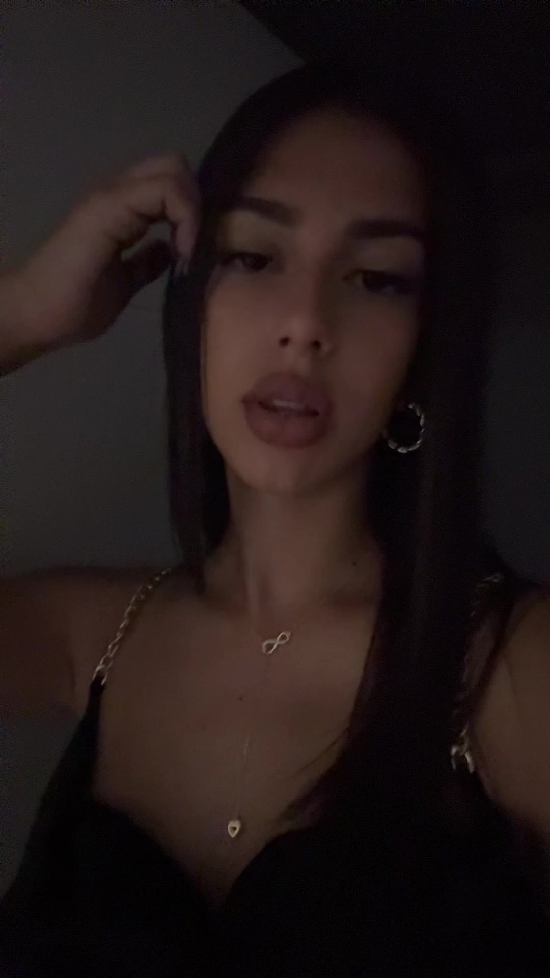 @𝐧