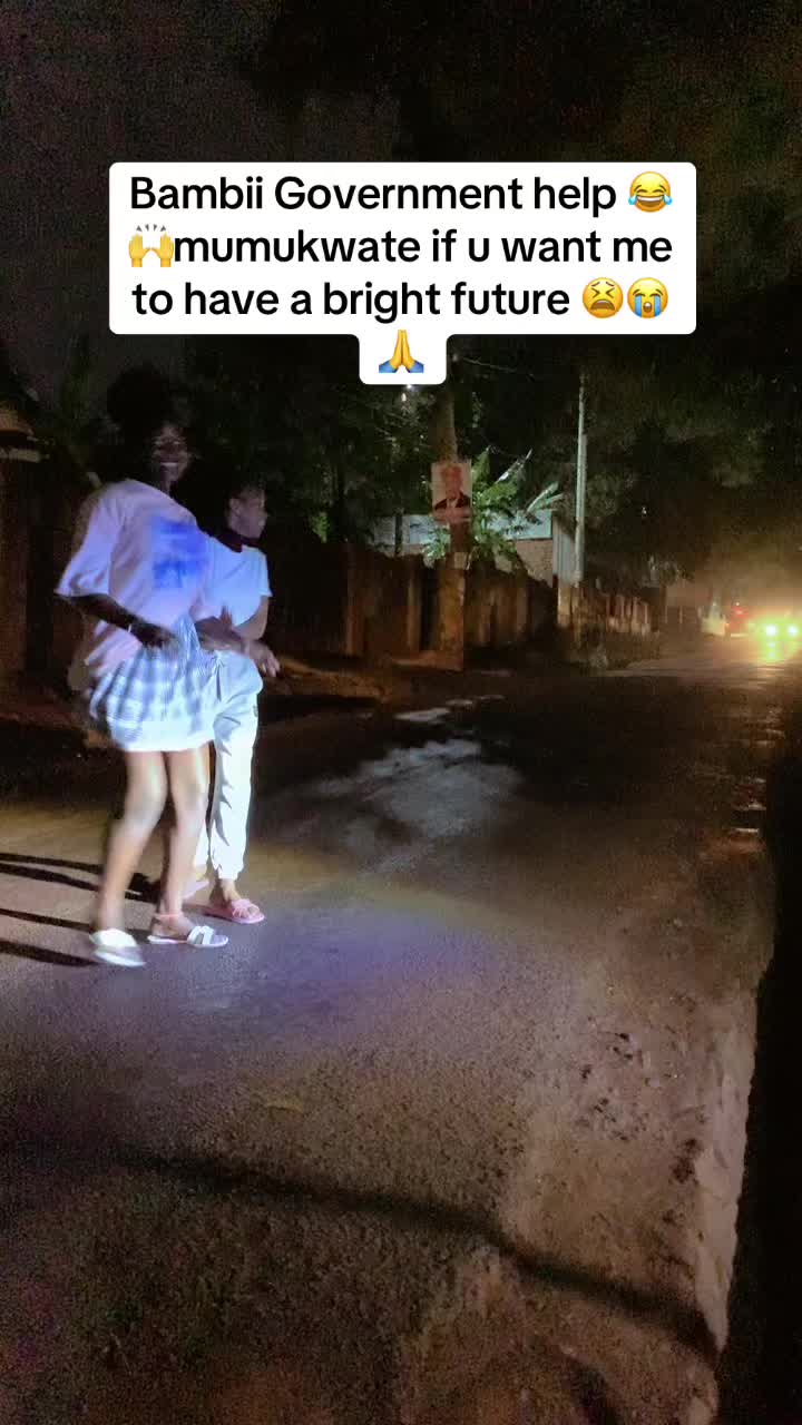 @dark skinned ghal🖤