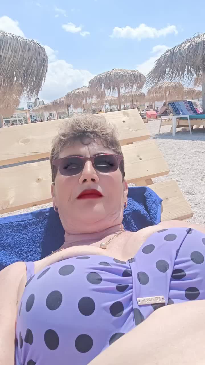 @Elena Niță