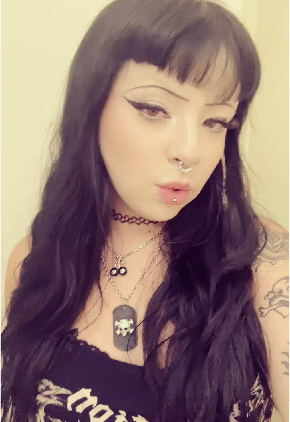 @laur3n🦇