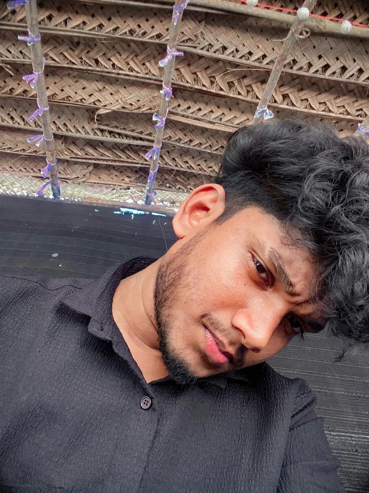 @𝗦𝗶𝘁𝗵𝘂𝗺 🤍 !