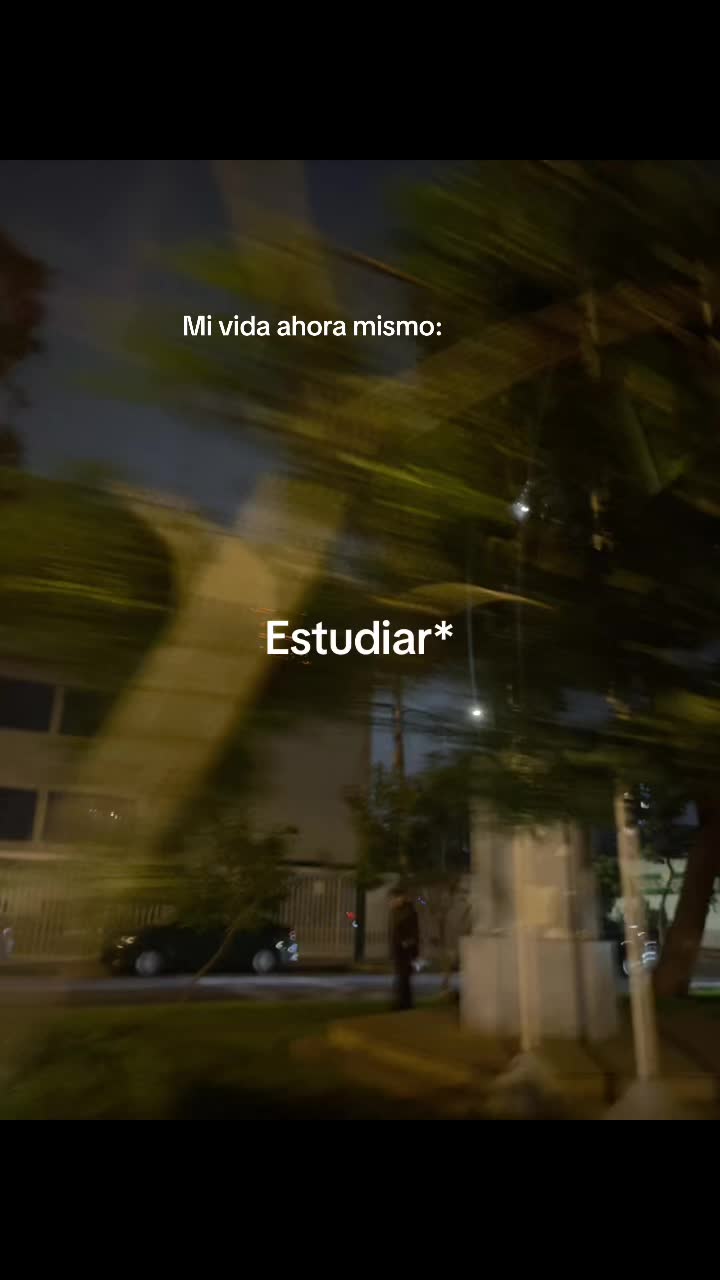@Montoyita 👻
