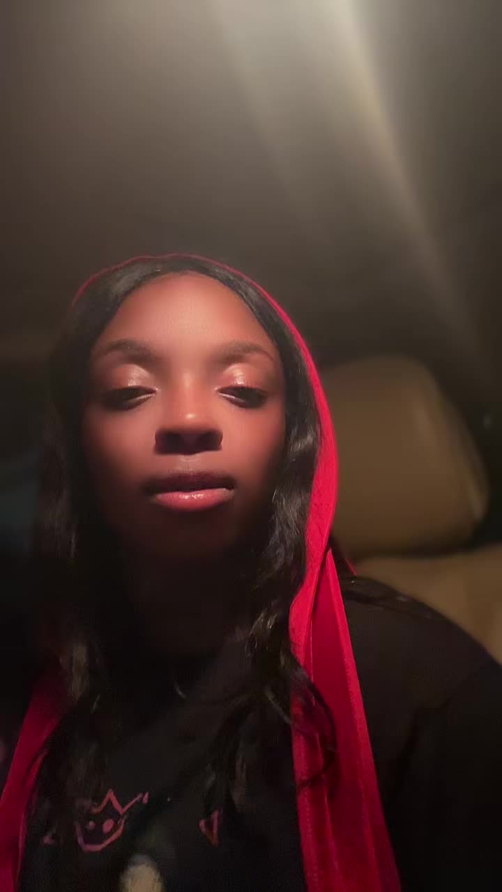 @PR3TTYFACE_DEE