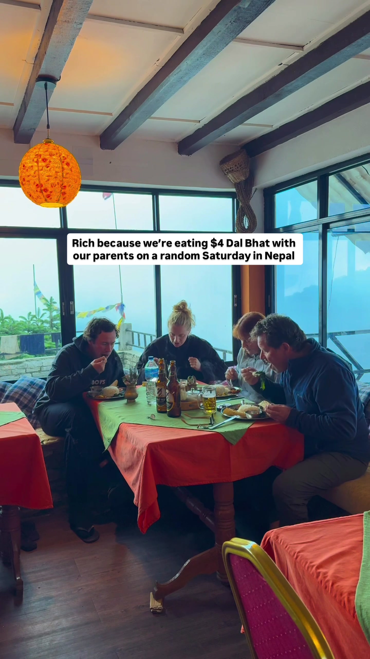 @twolostaussies