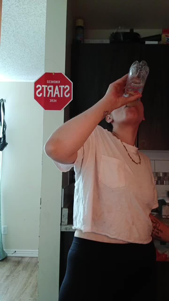@🇨🇦The_Sober.MamaLife🇨🇦