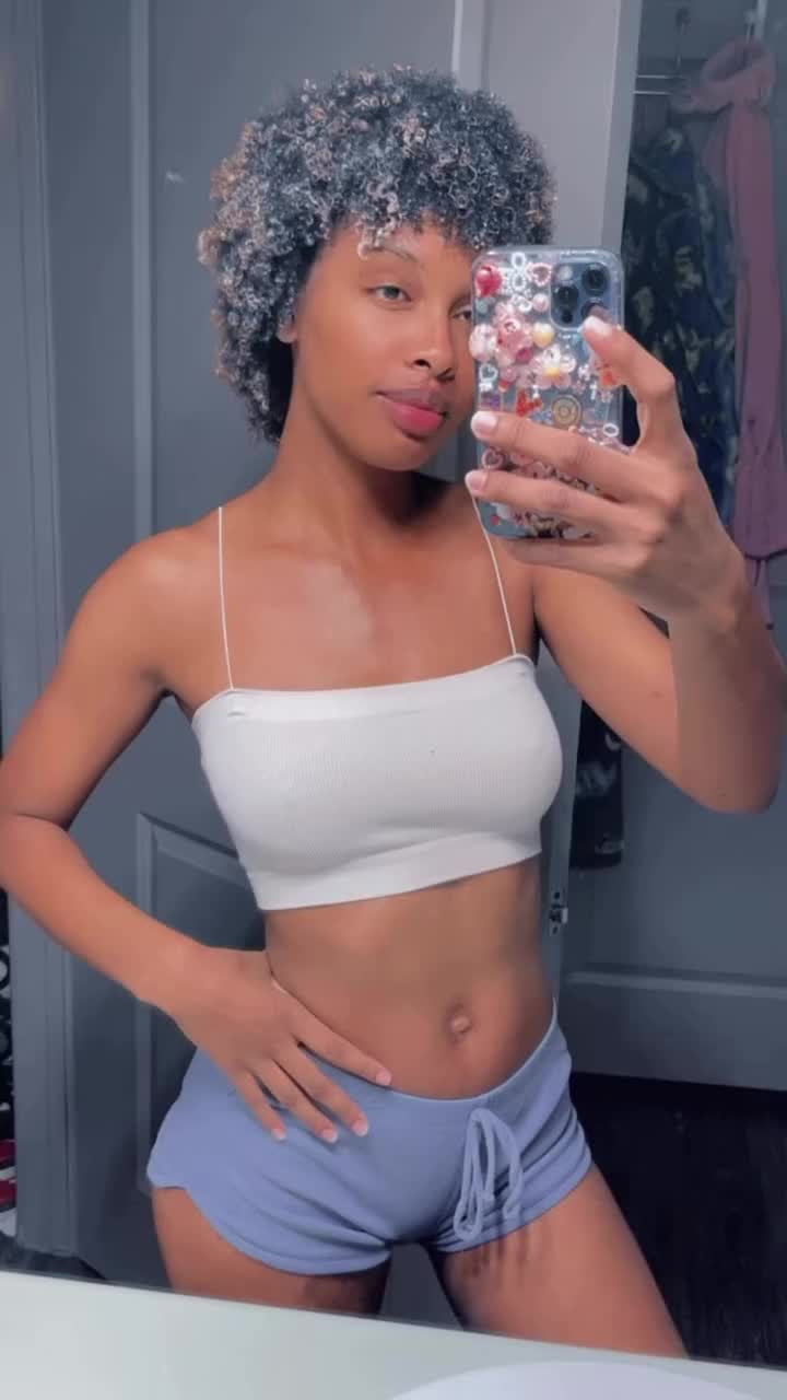 @iamcinnamonwilliams