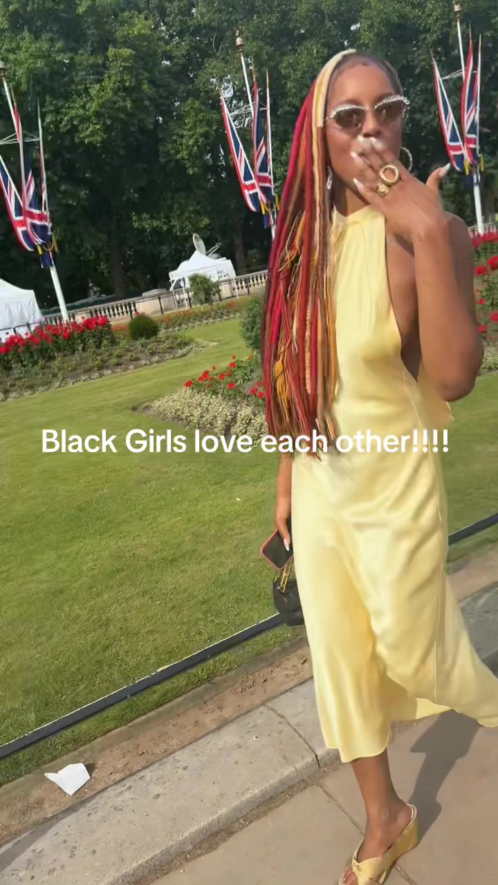 @THESimoneMonique