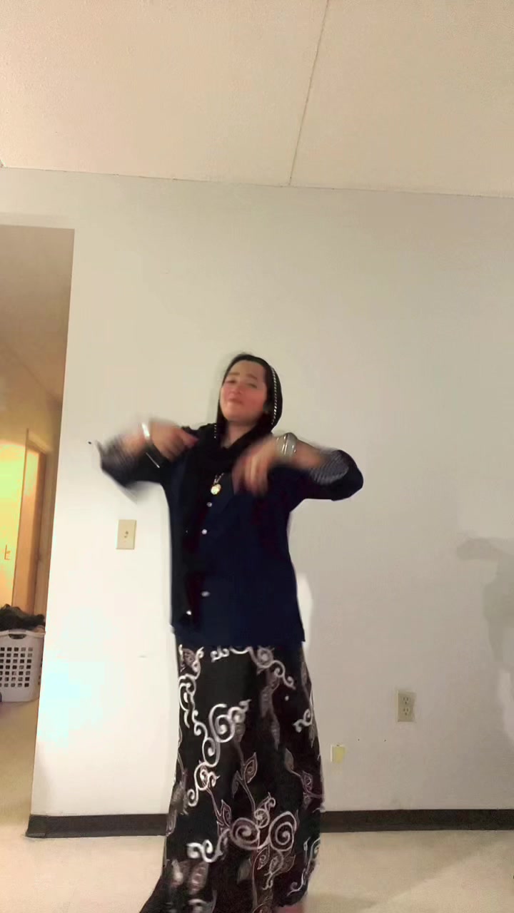 @SweetyRos786