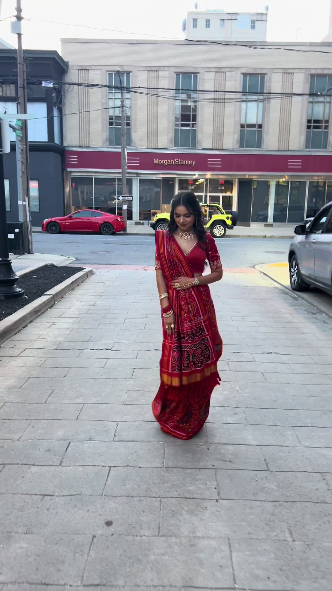 @Nandii_05