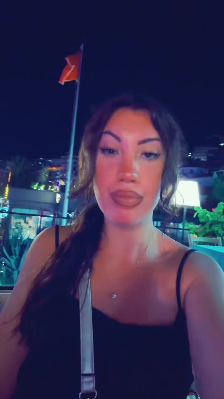 @Teresa🦋