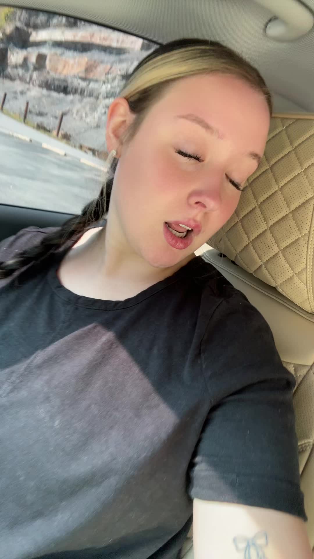 @Lexie🦋