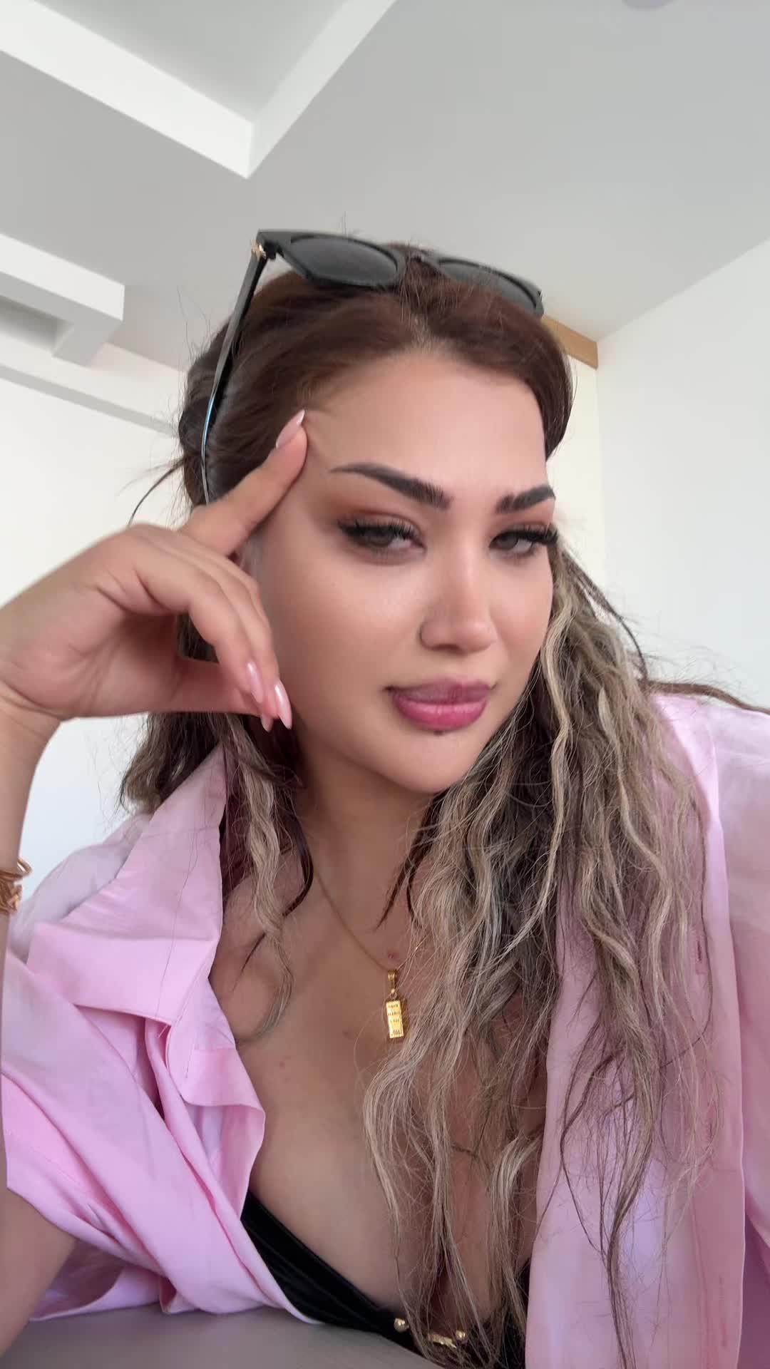 @Mahsa__eyr
