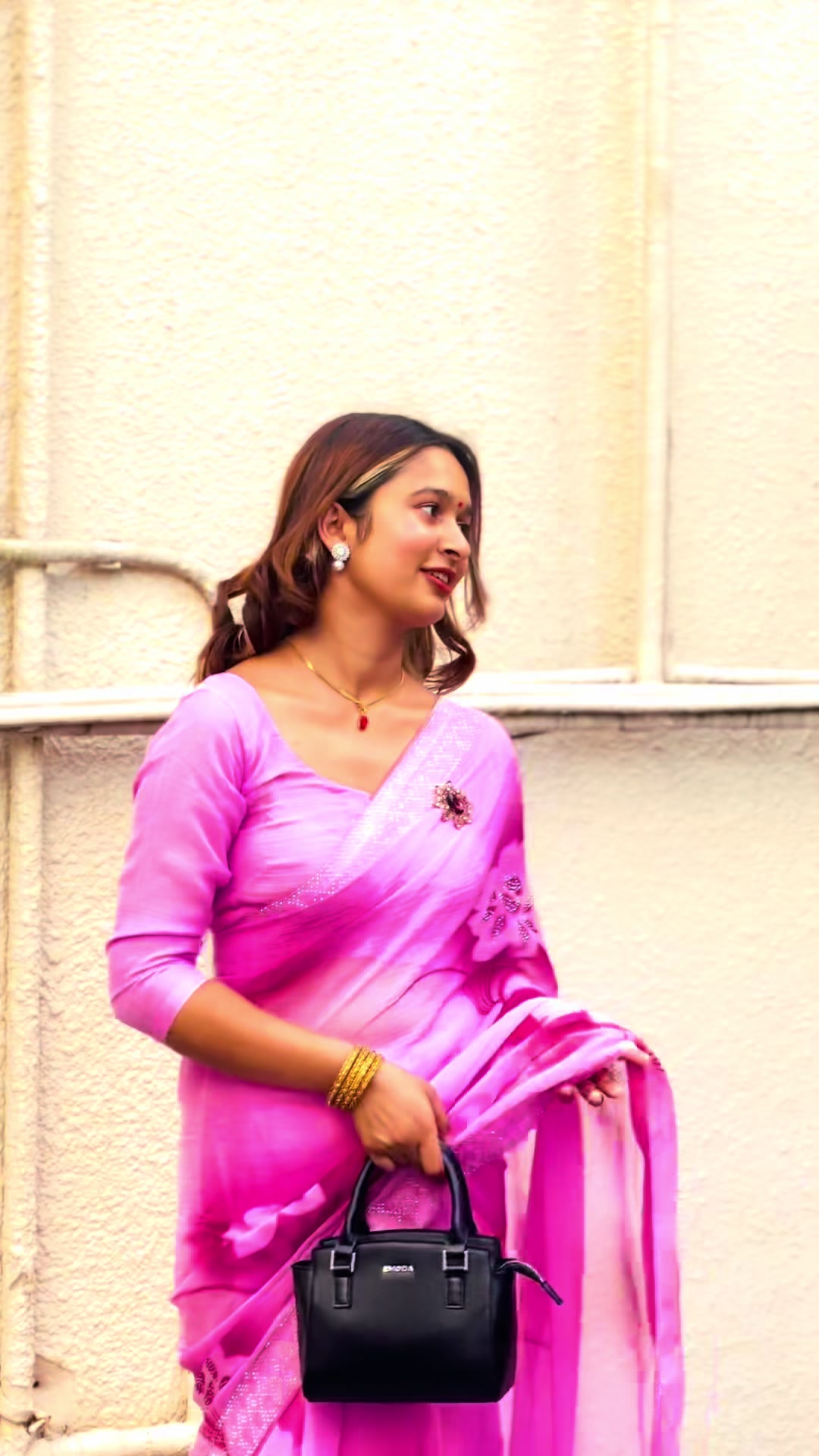 @Sanju🇳🇵✨