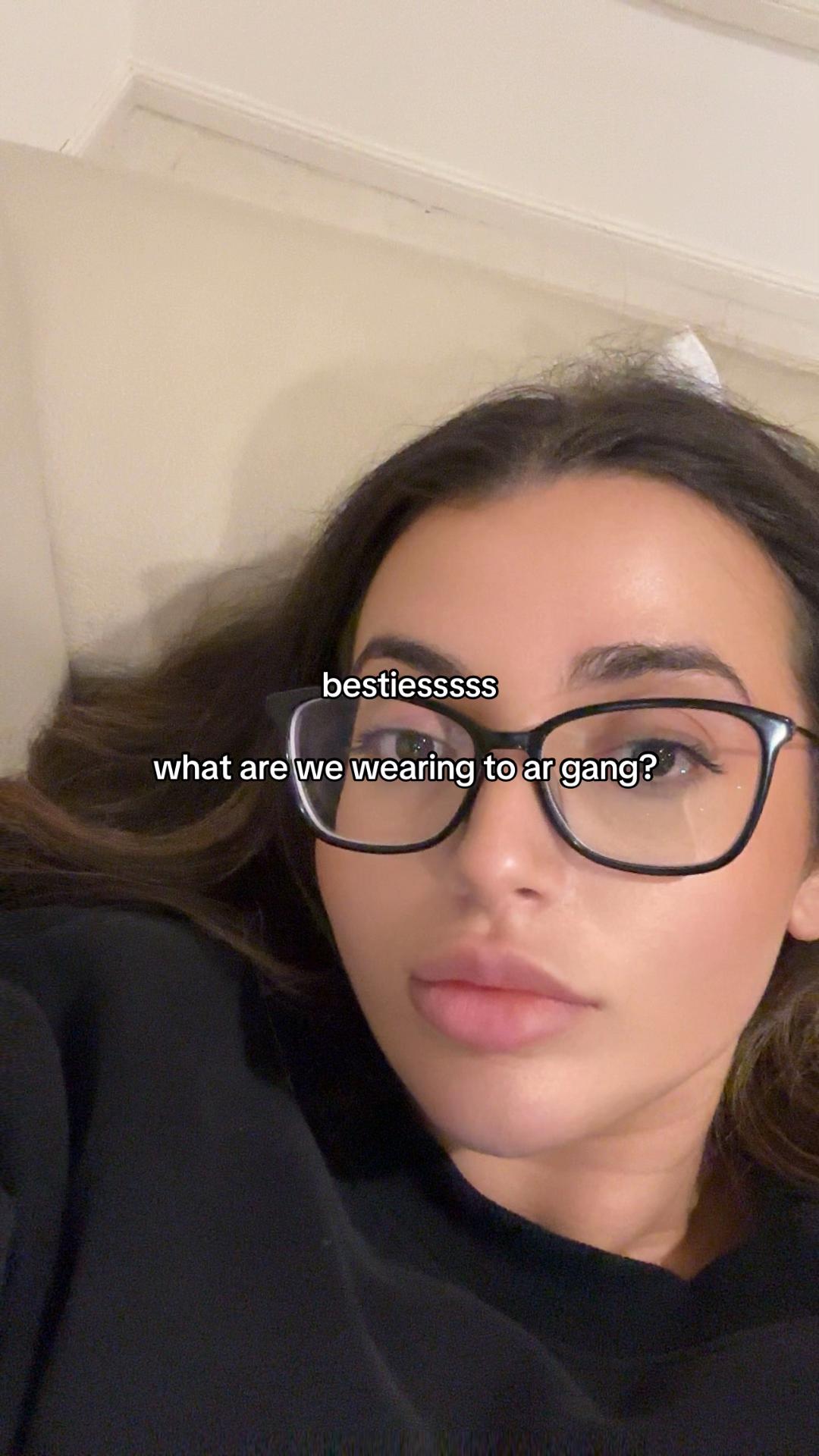 @tiana🦋