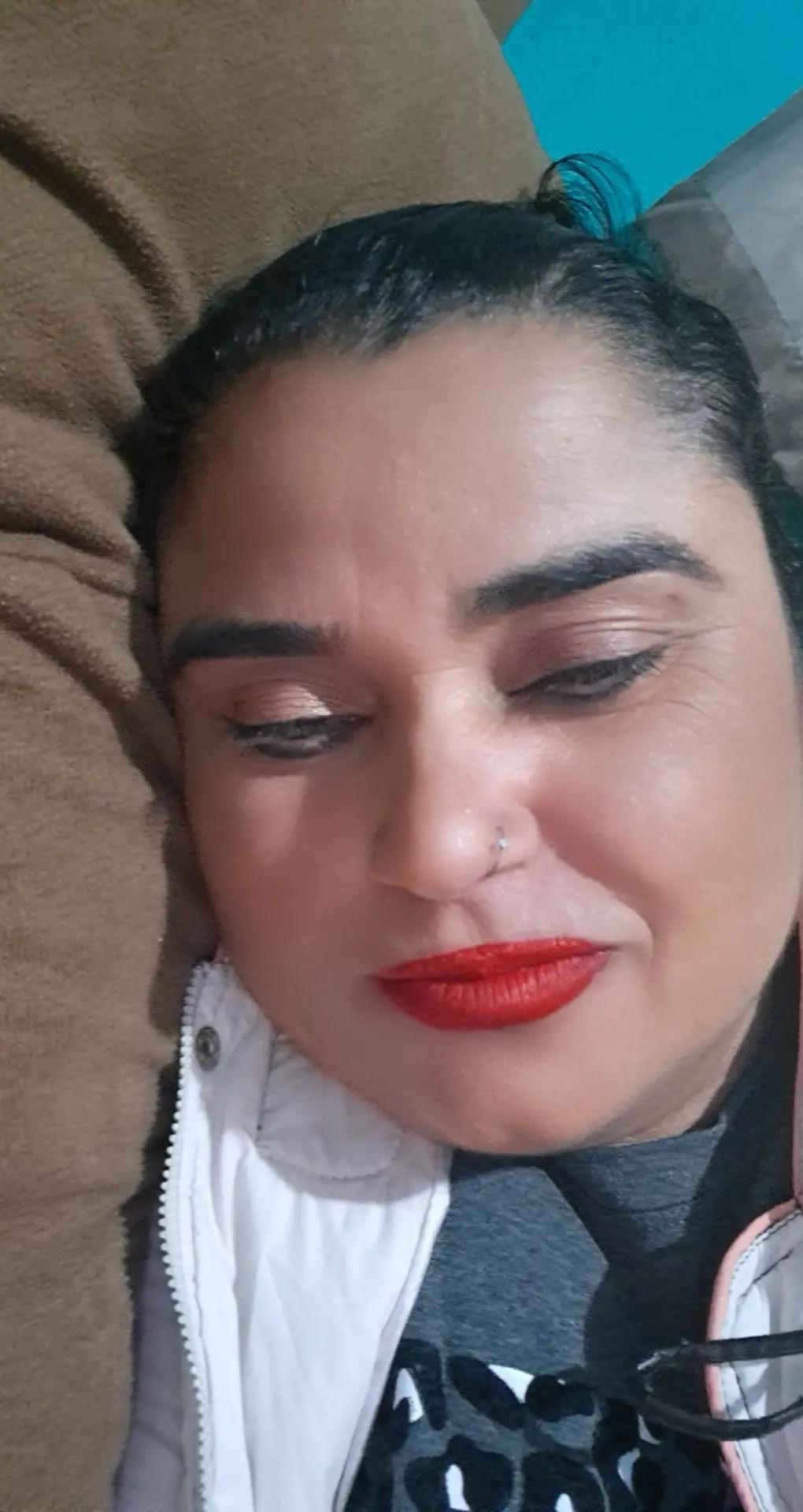 @lucianaoliveira7671