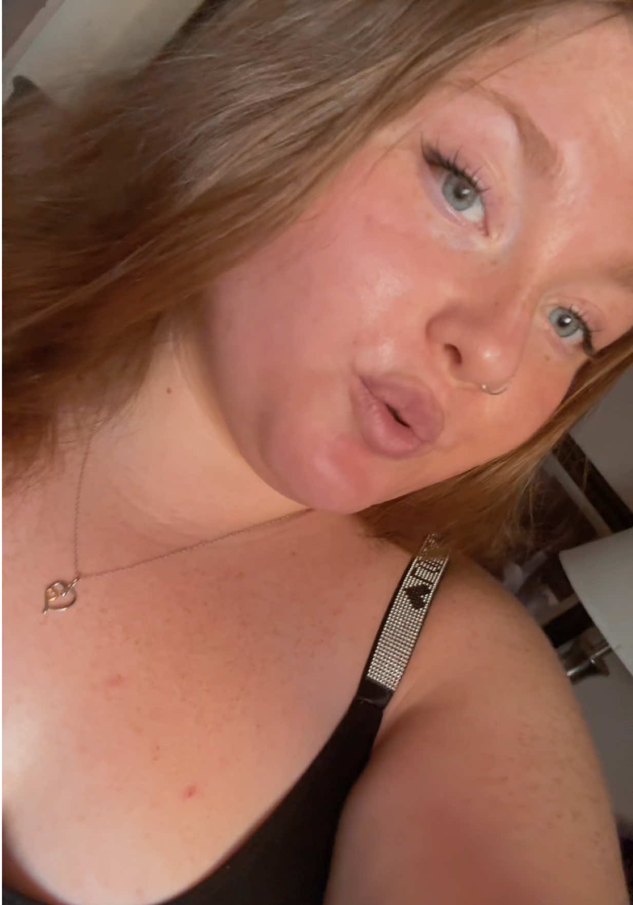 @curvybri24