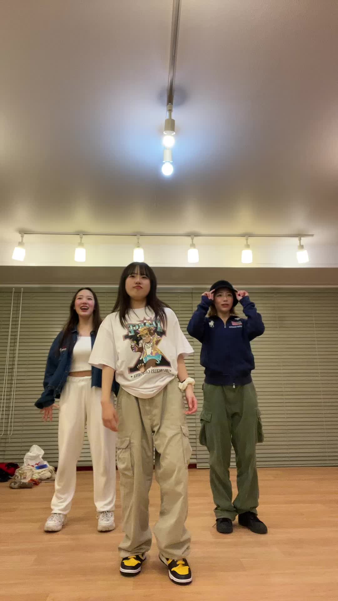 @ノジョ