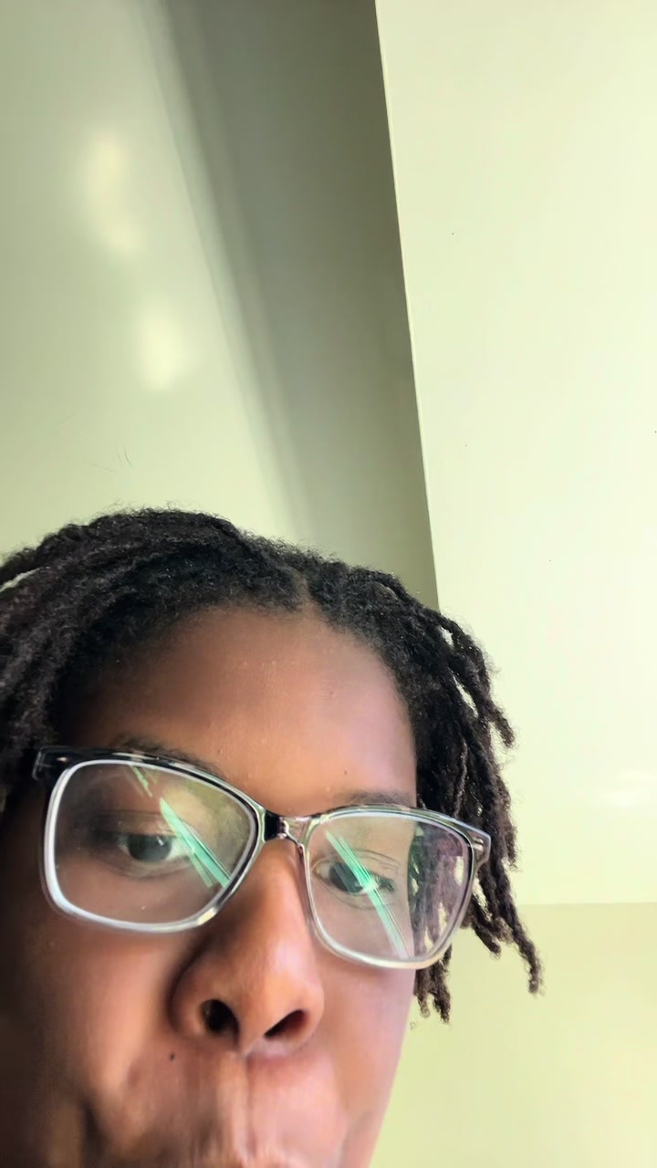 @nia