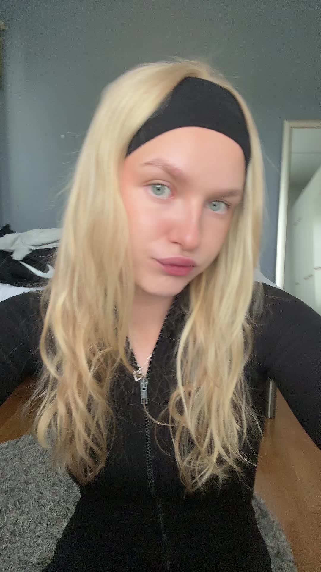 @Minja