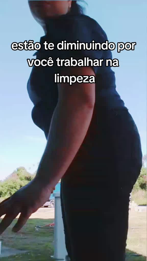 @laisakadyja