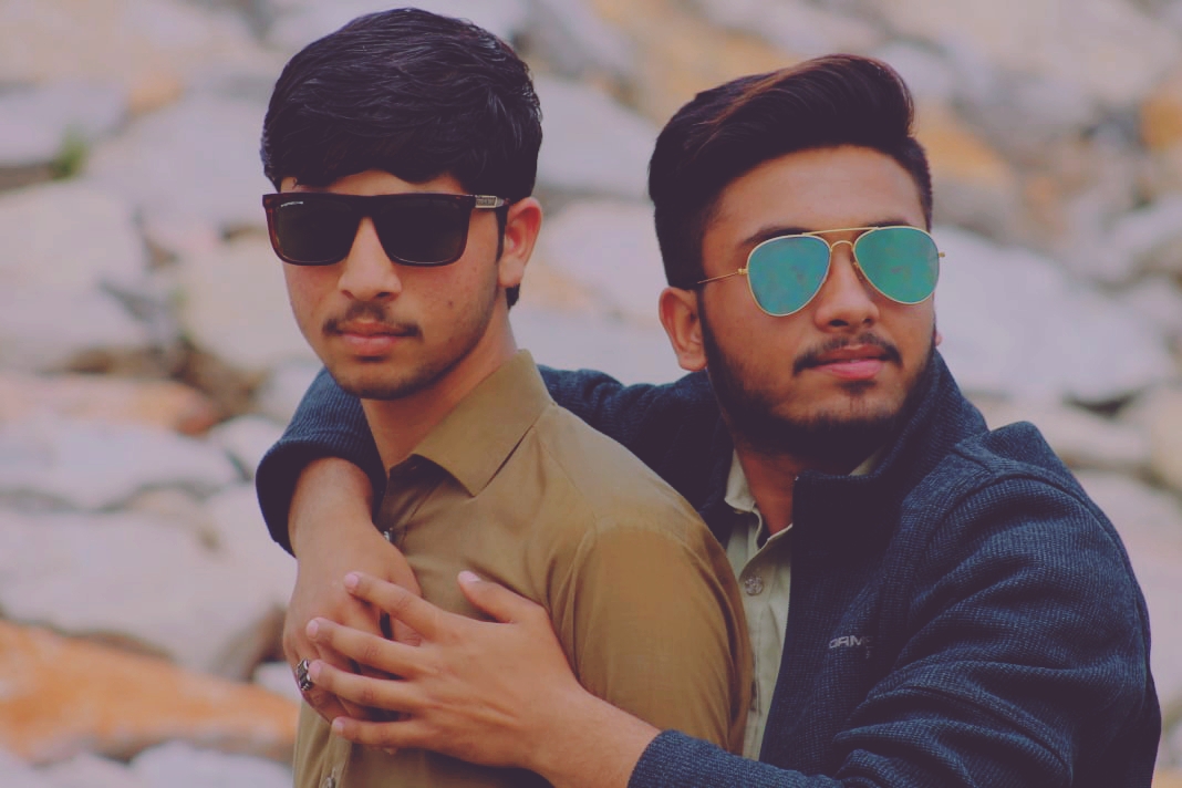 @꧁༺KHIZAR༻꧂