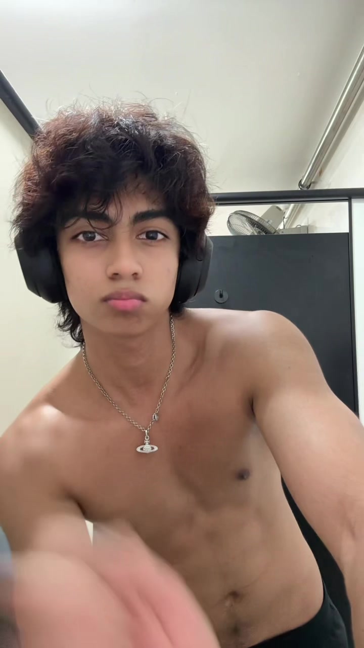 @v