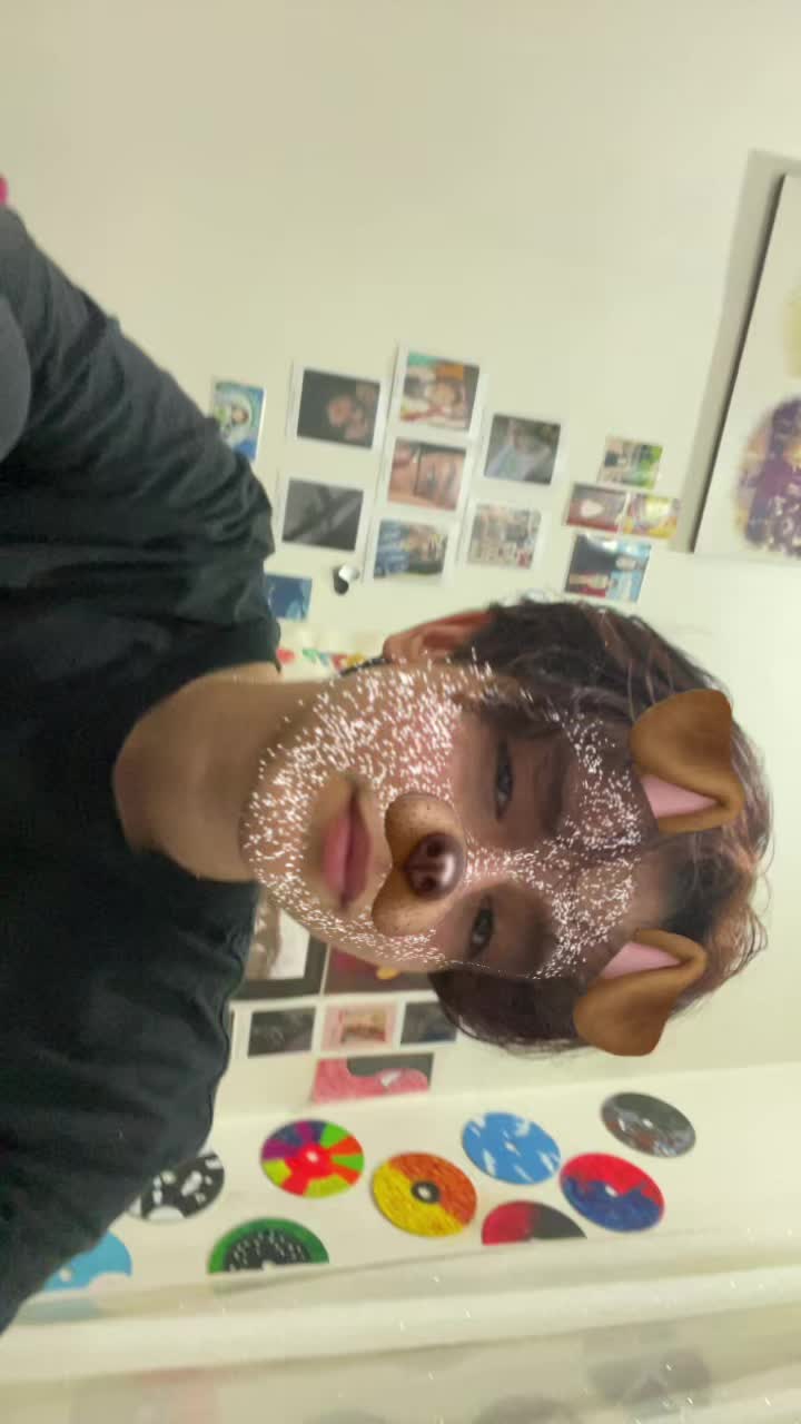 @K.