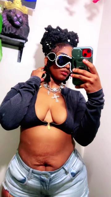 @tomboyy___