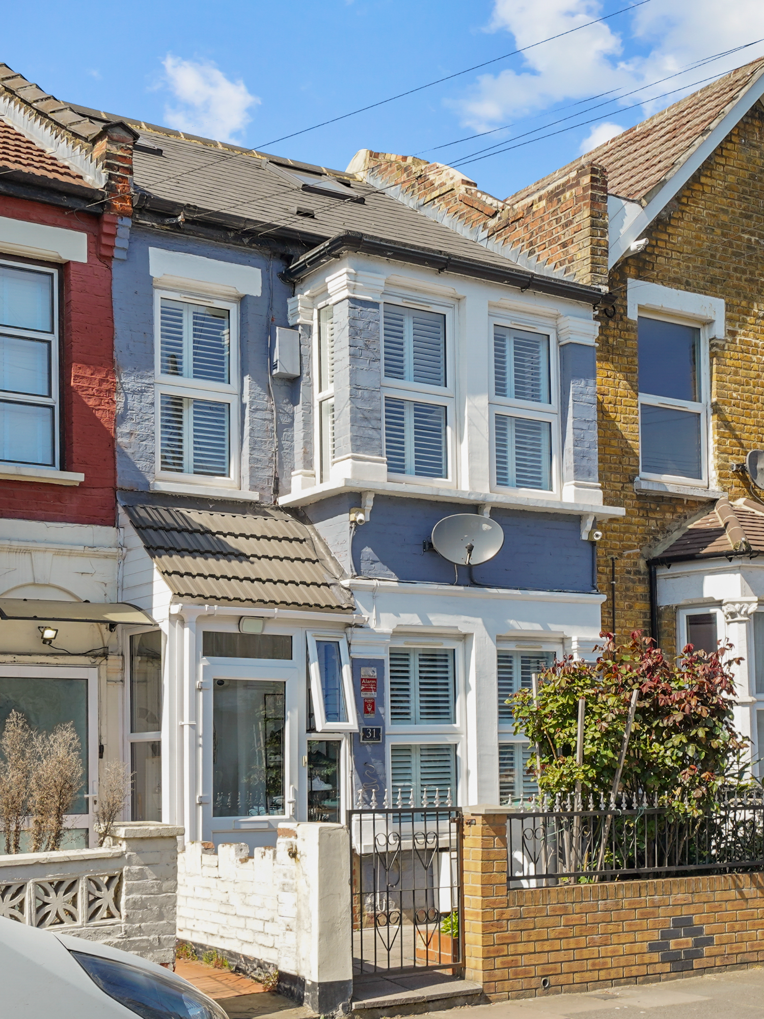 @Living space estate agents