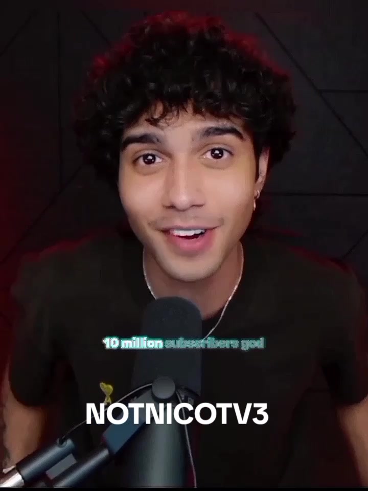 @Andr3w🫧
