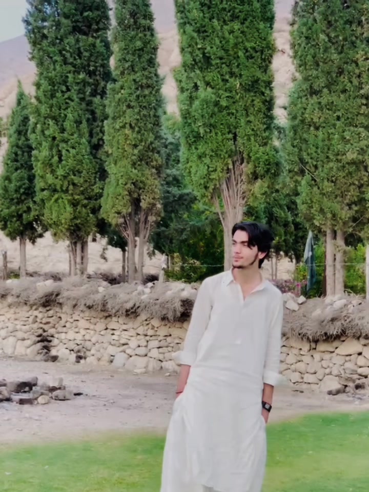 @Mehrabians 004💫&hearts;️