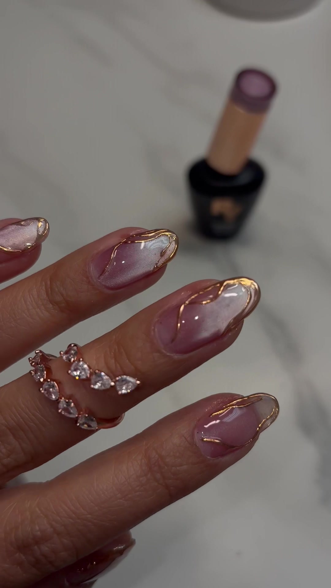 @Riya's Nails