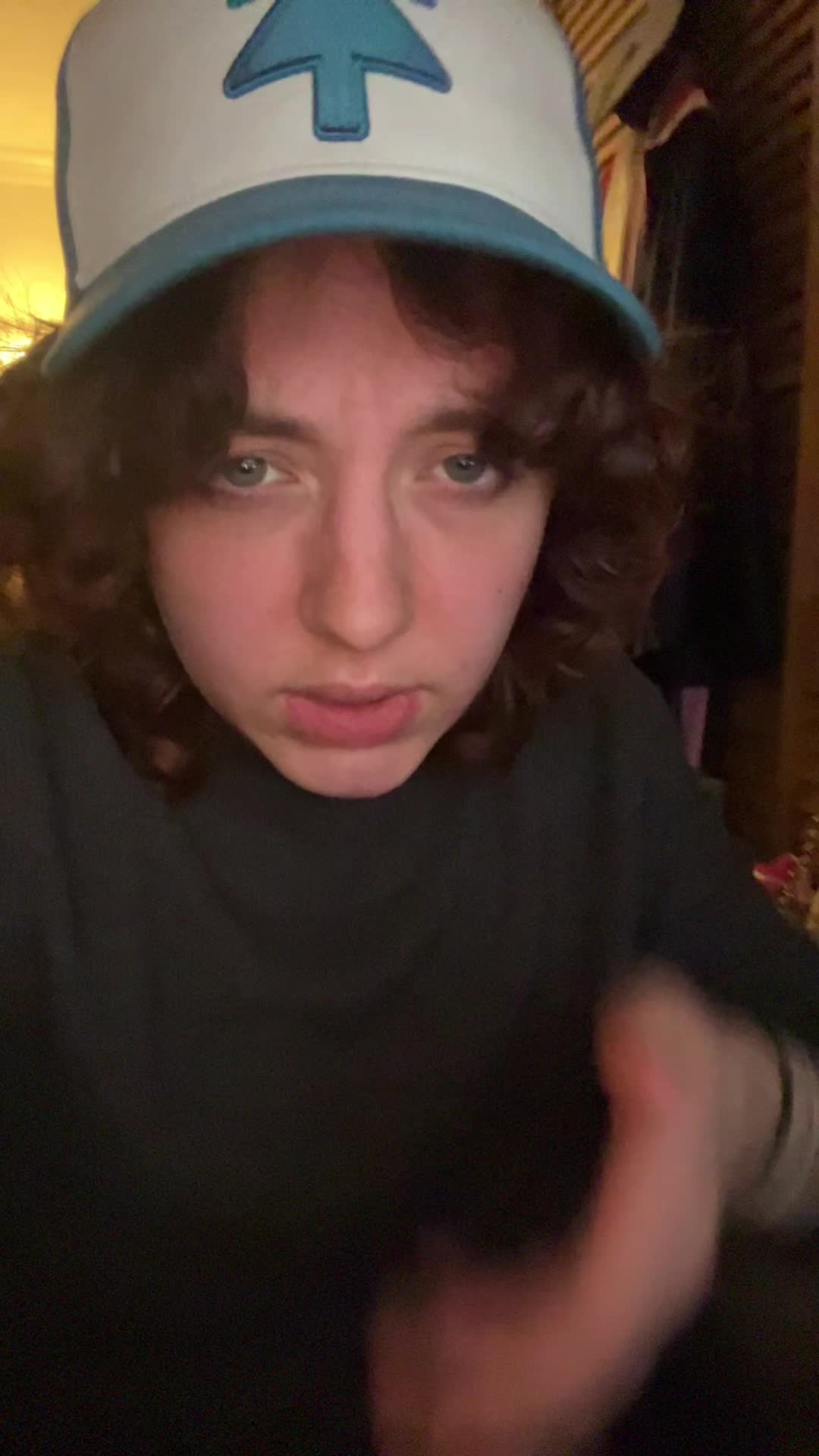 @💫