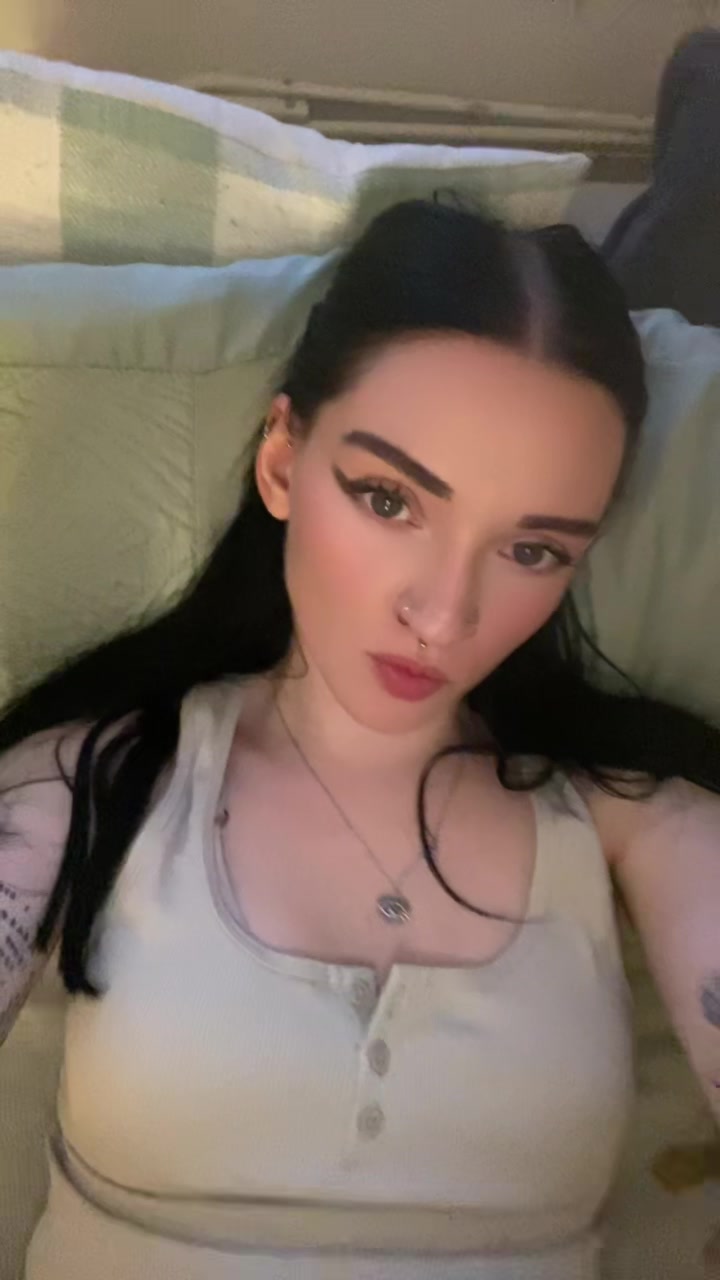 @Laurie 🧸