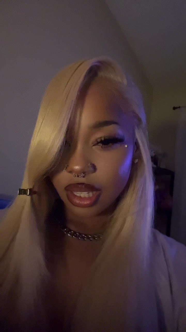 @Sienna Rae❦