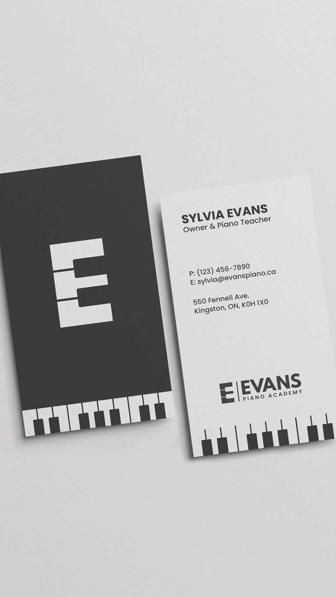 @Chris | Graphic Designer