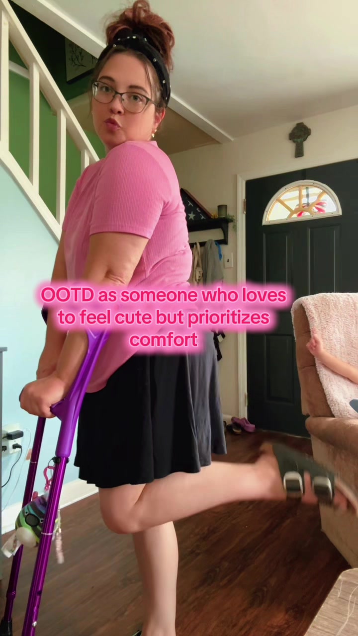 @megzeemuffin 🦓🌻♿️