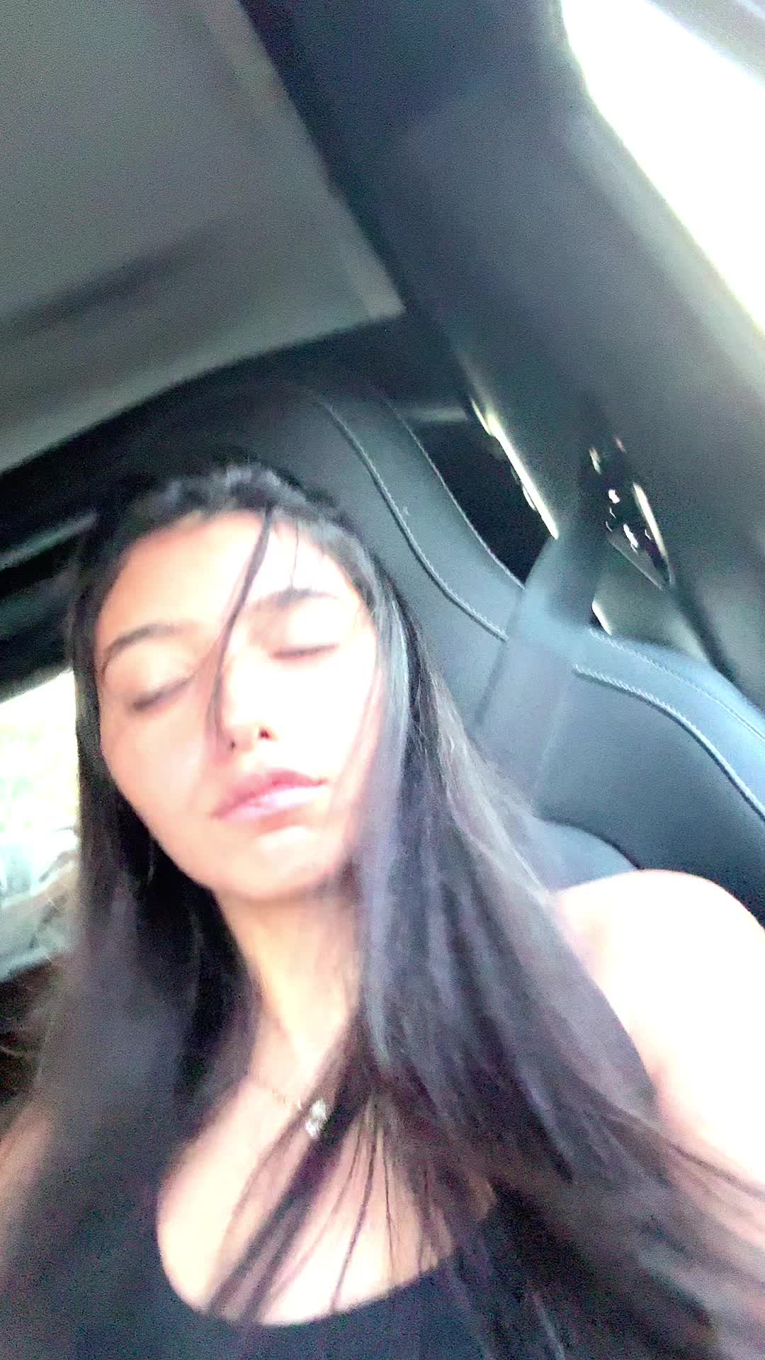 @Vic🌟