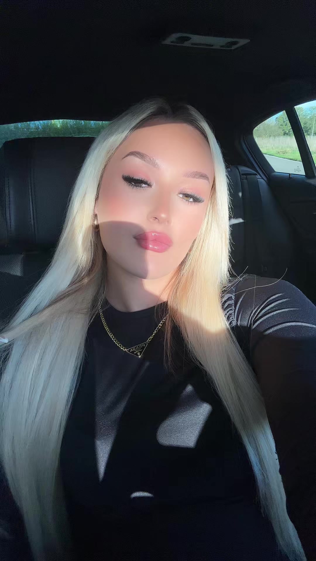 @reshumverbeeck_